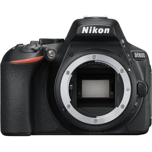 Nikon D5600 cuerpo